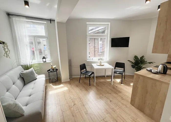 Plebiscytowa 32 كاتوفيتسه